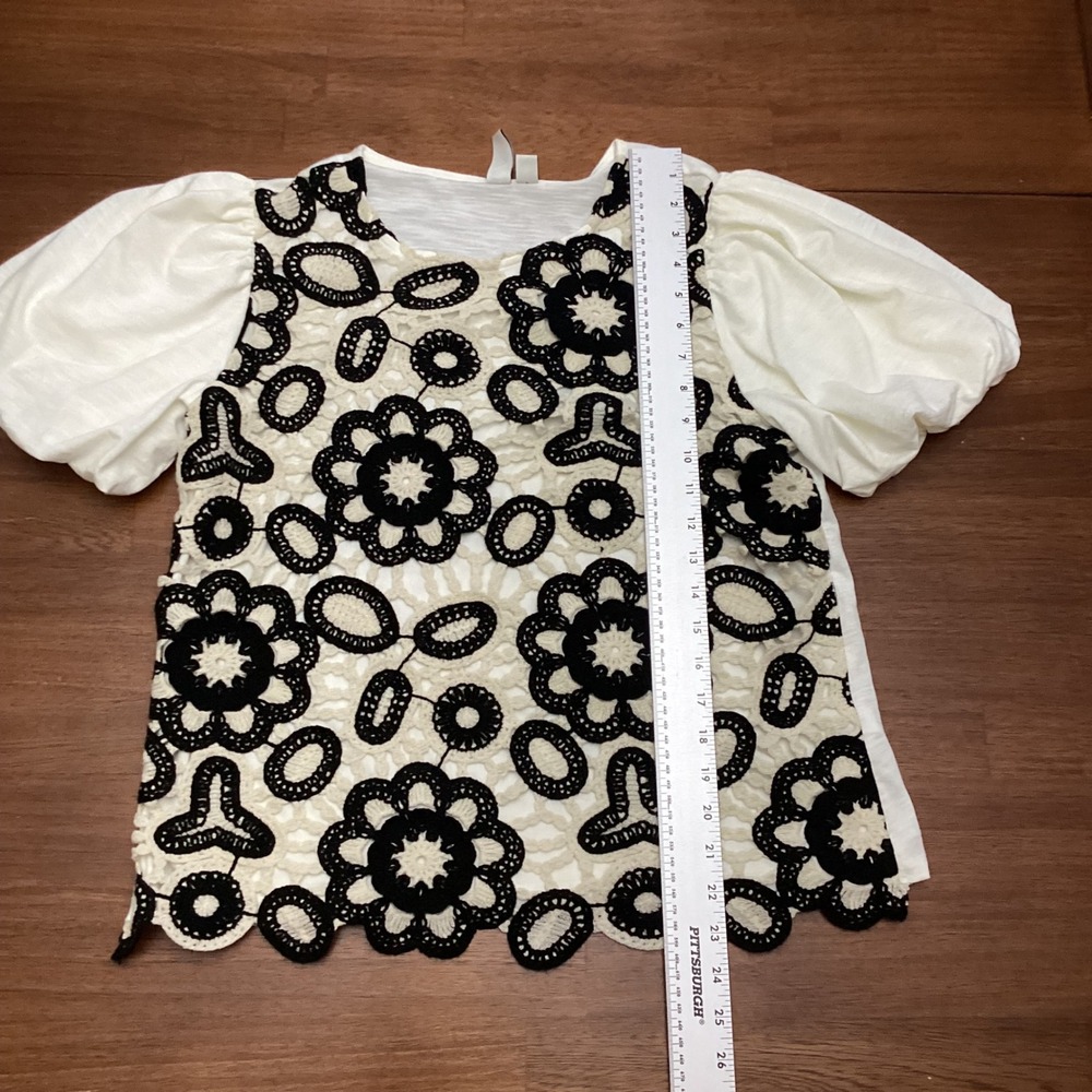 Cato Collection Limited Edition Floral Crochet Puff Sleeve Top M Flaw see pic - Picture 4 of 7